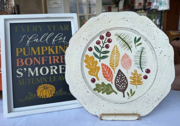 Fall-Round Charger with Fall Pattern with Shipping Included - Image 3